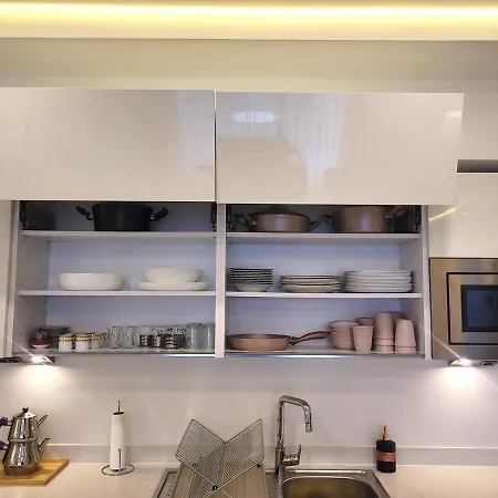 Relax Unwind Inviting 2br Apt, Cozy Interiors * 伊斯坦布尔