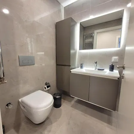 Relax Unwind Inviting 2br Apt, Cozy Interiors 公寓